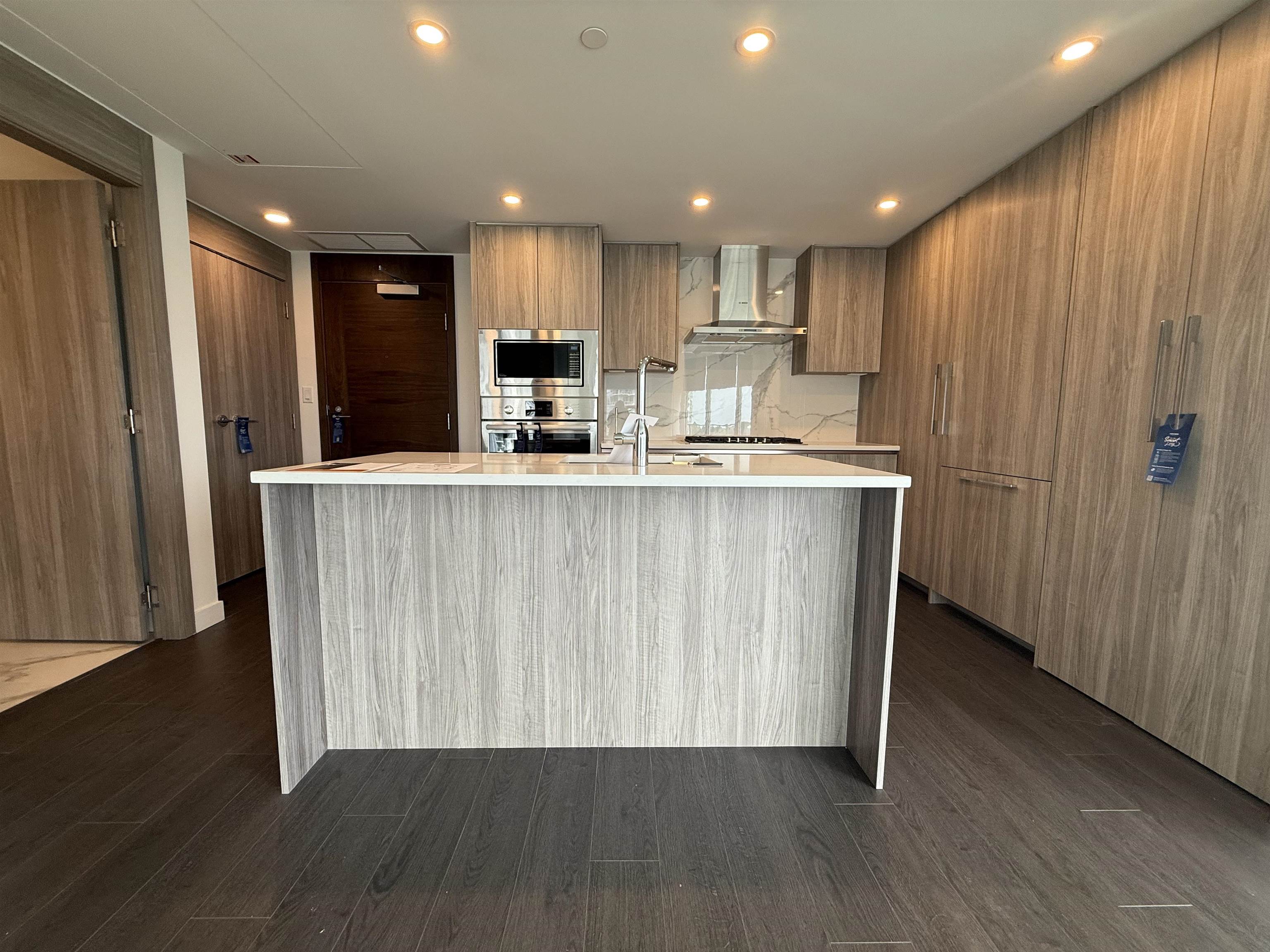1308 13768 100 AVENUE Unit: 1308