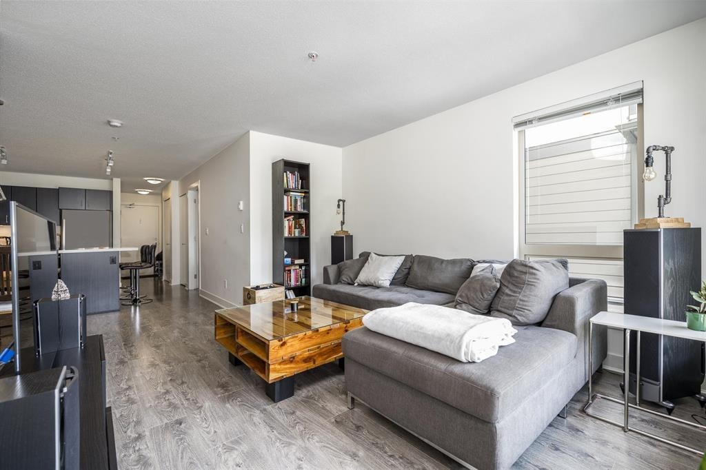 510 500 ROYAL AVENUE Unit: 510