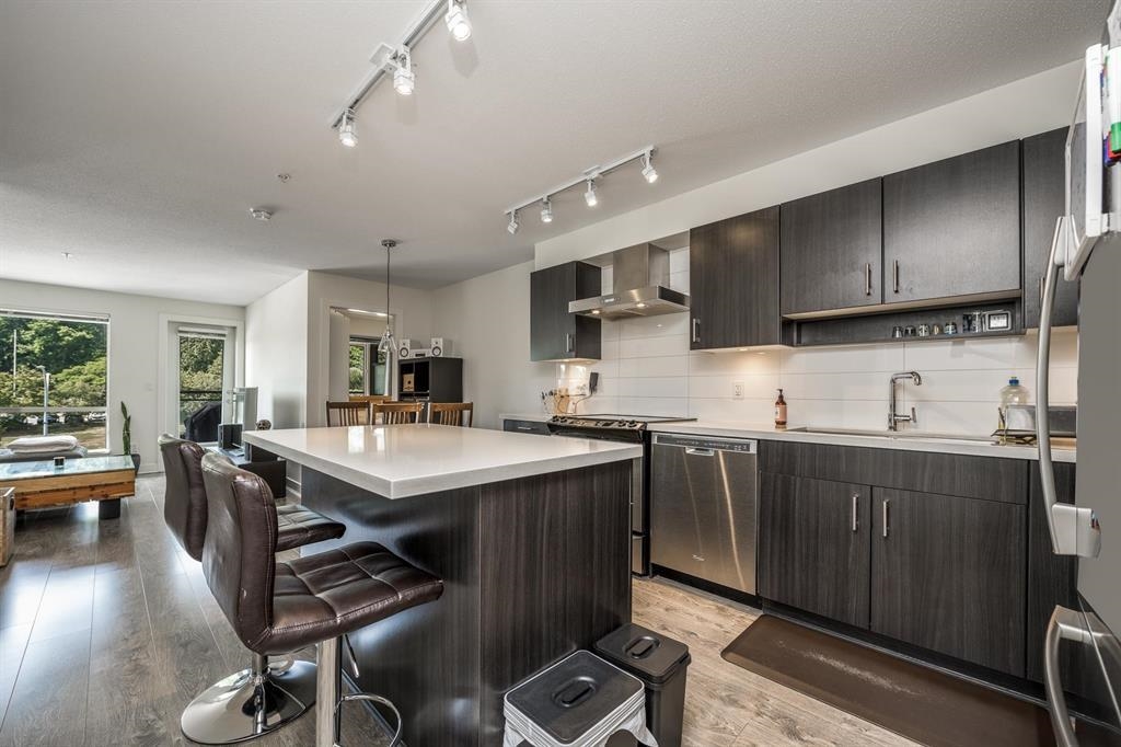 510 500 ROYAL AVENUE Unit: 510