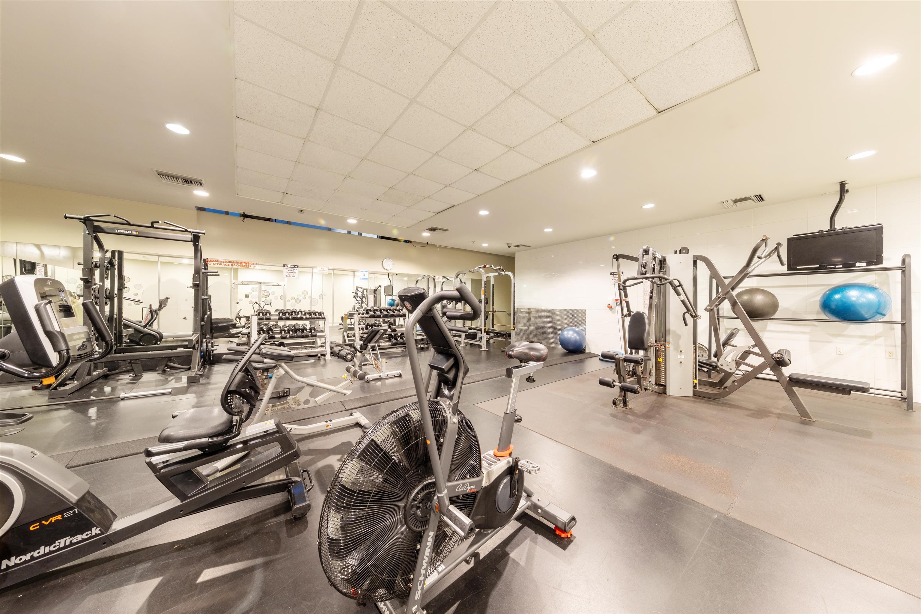 1606 233 ROBSON STREET Unit: 1606