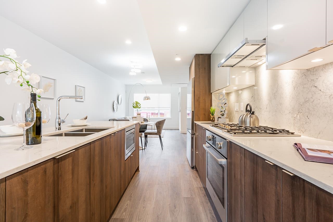 5 8428 PARK ROAD Unit: 5