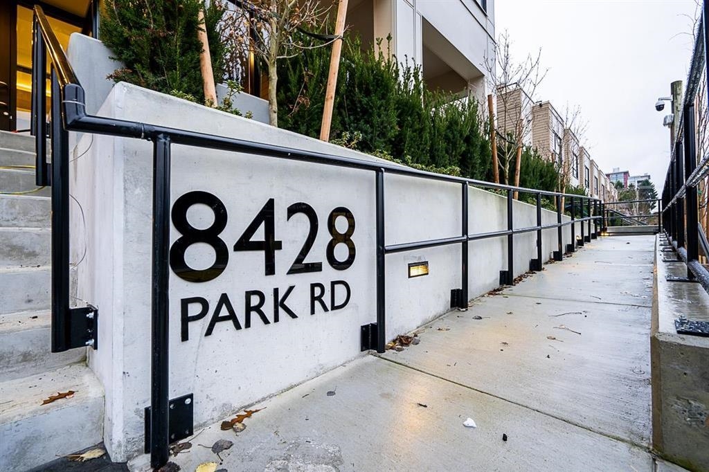 202 8428 PARK ROAD Unit: 202