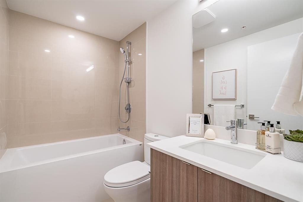 202 8428 PARK ROAD Unit: 202