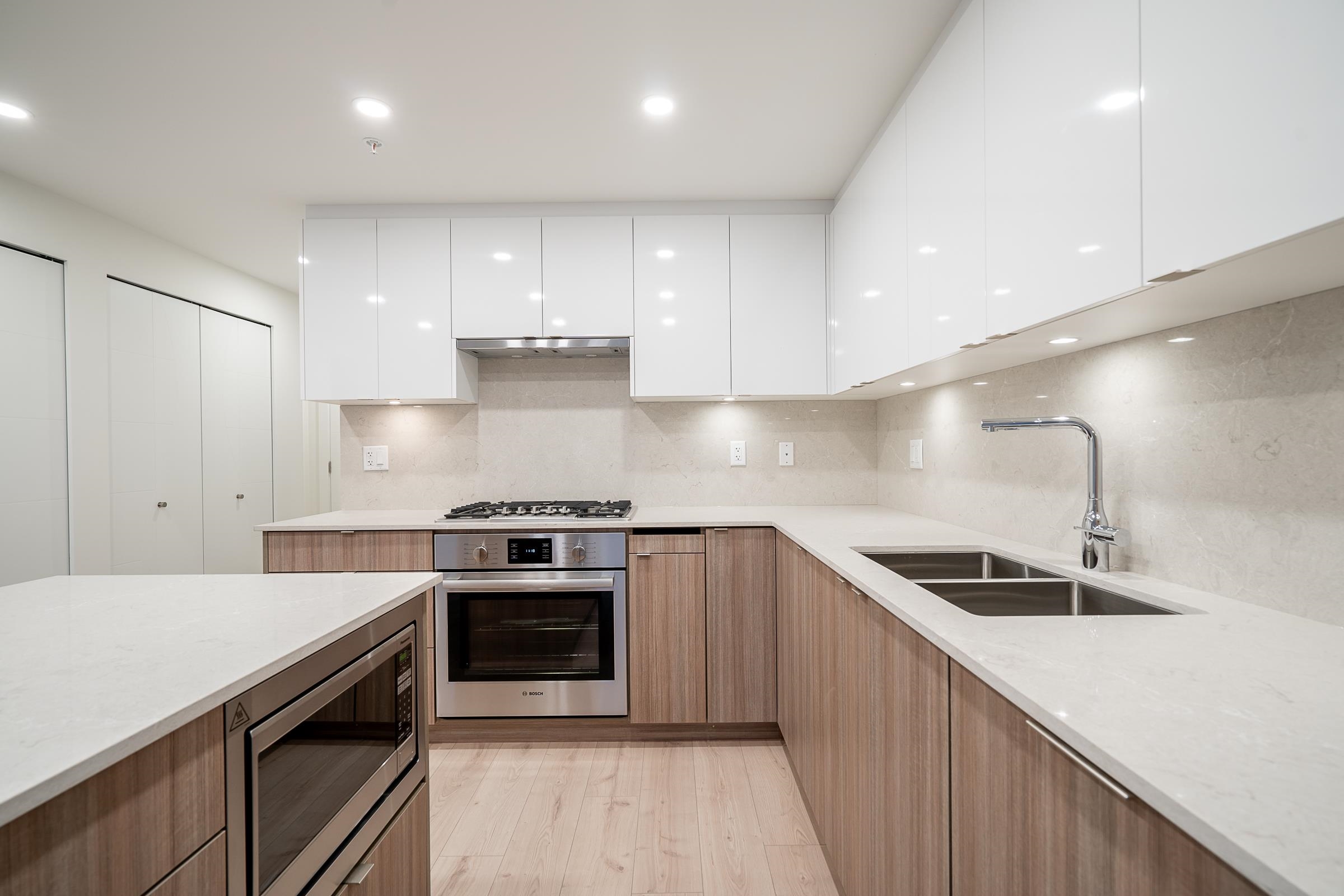 205 8428 PARK ROAD Unit: 205
