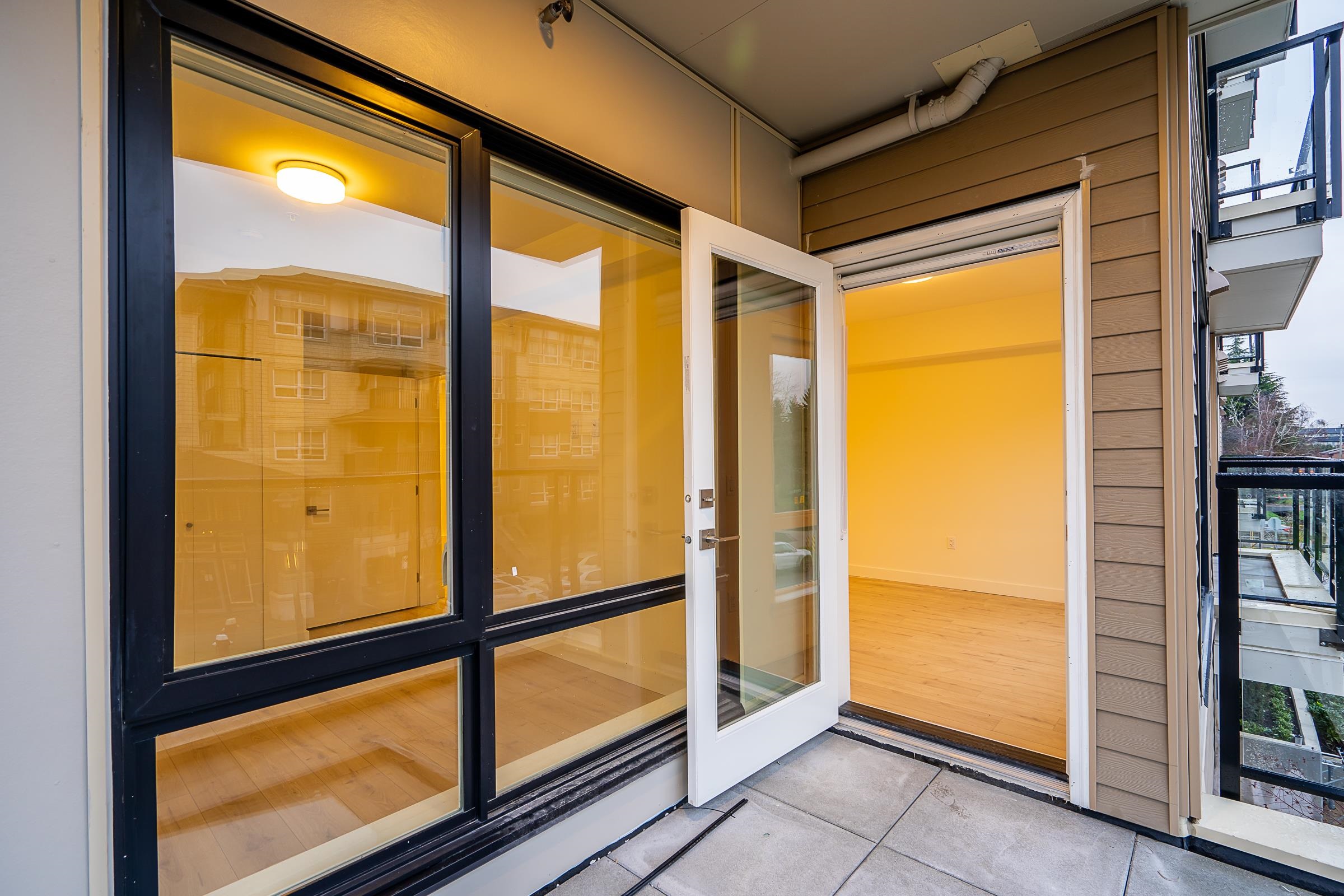 206 8428 PARK ROAD Unit: 206