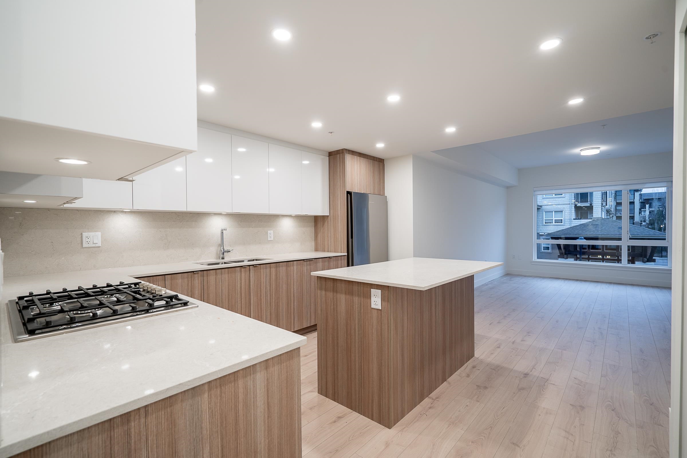 206 8428 PARK ROAD Unit: 206