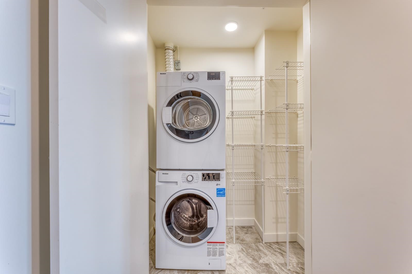709 6633 BUSWELL STREET Unit: 709