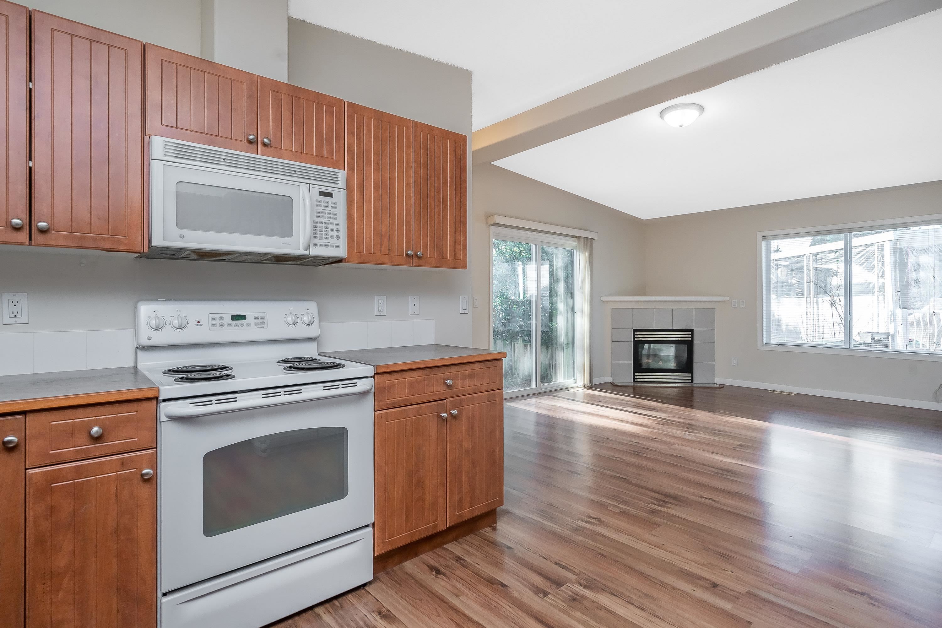 173 1840 160 STREET Unit: 173