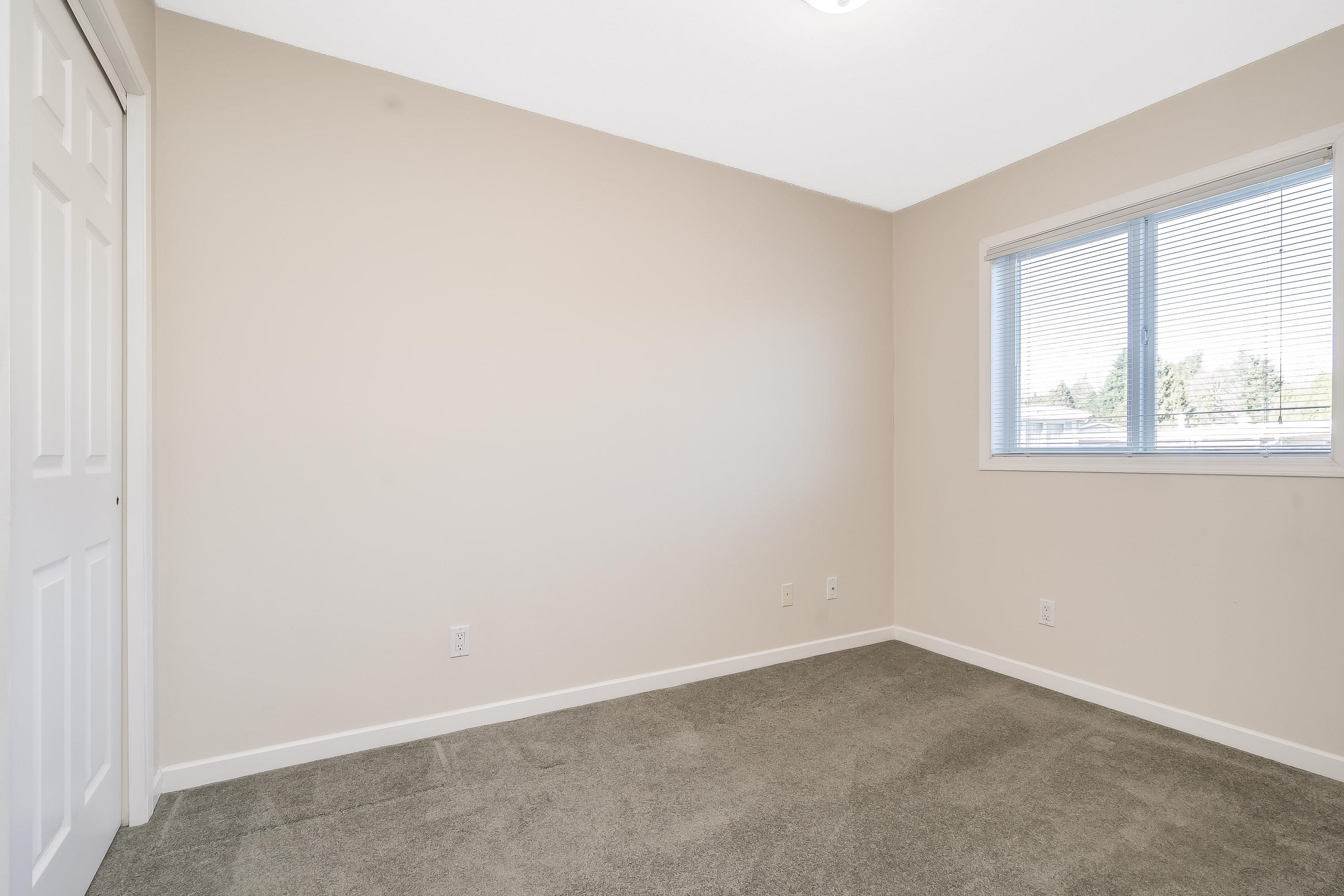 173 1840 160 STREET Unit: 173