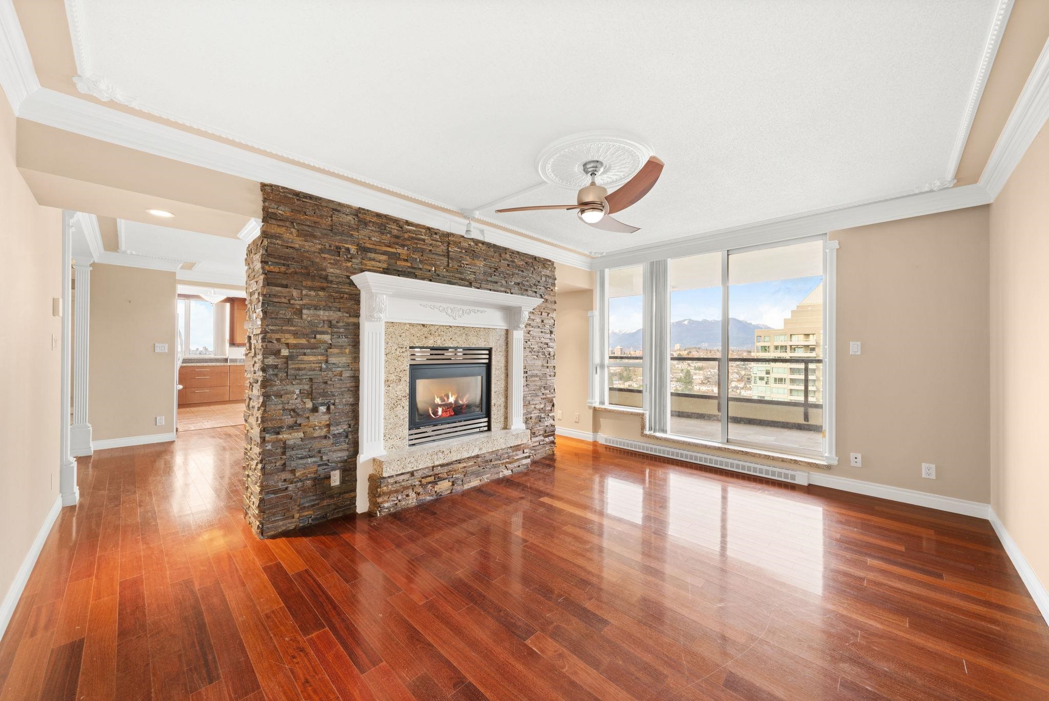 2903 2088 MADISON AVENUE Unit: 2903