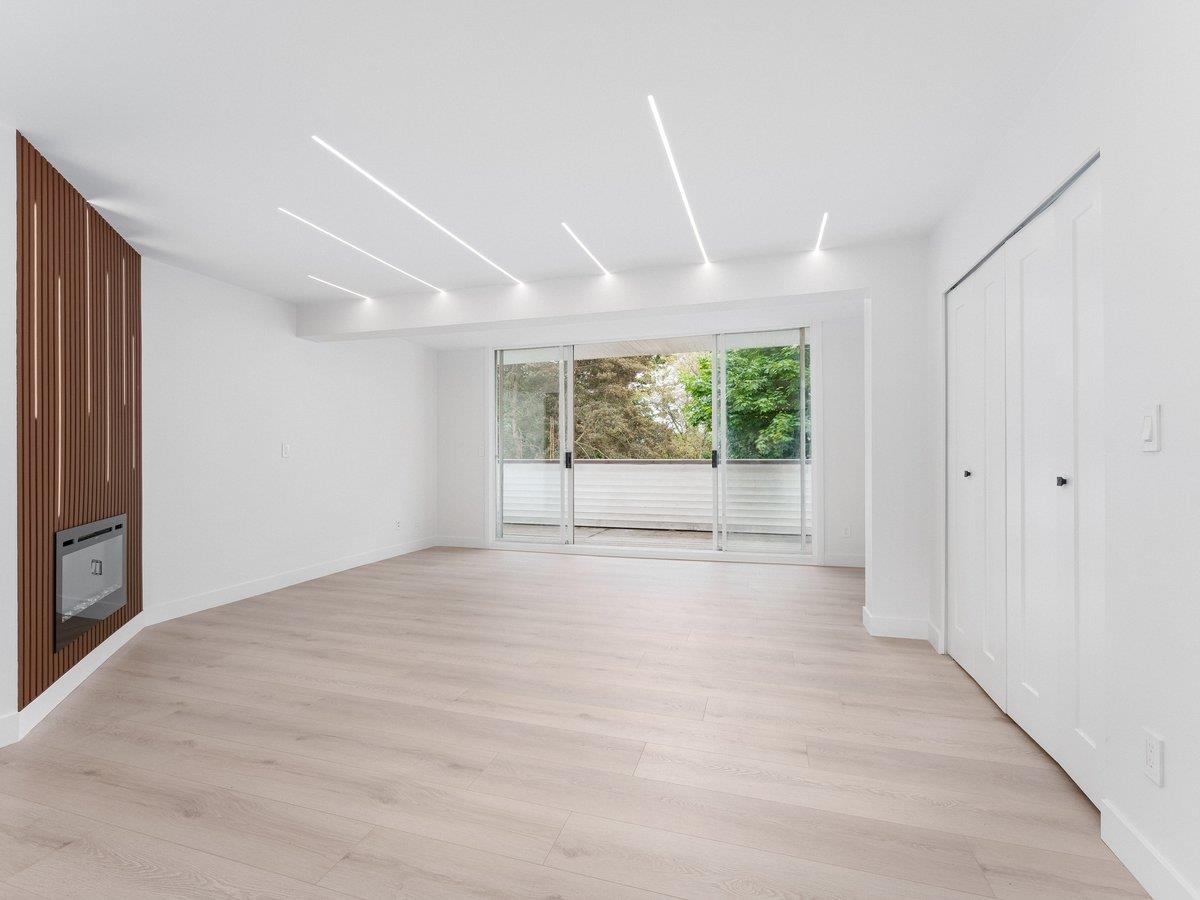 206 9151 NO. 5 ROAD Unit: 206
