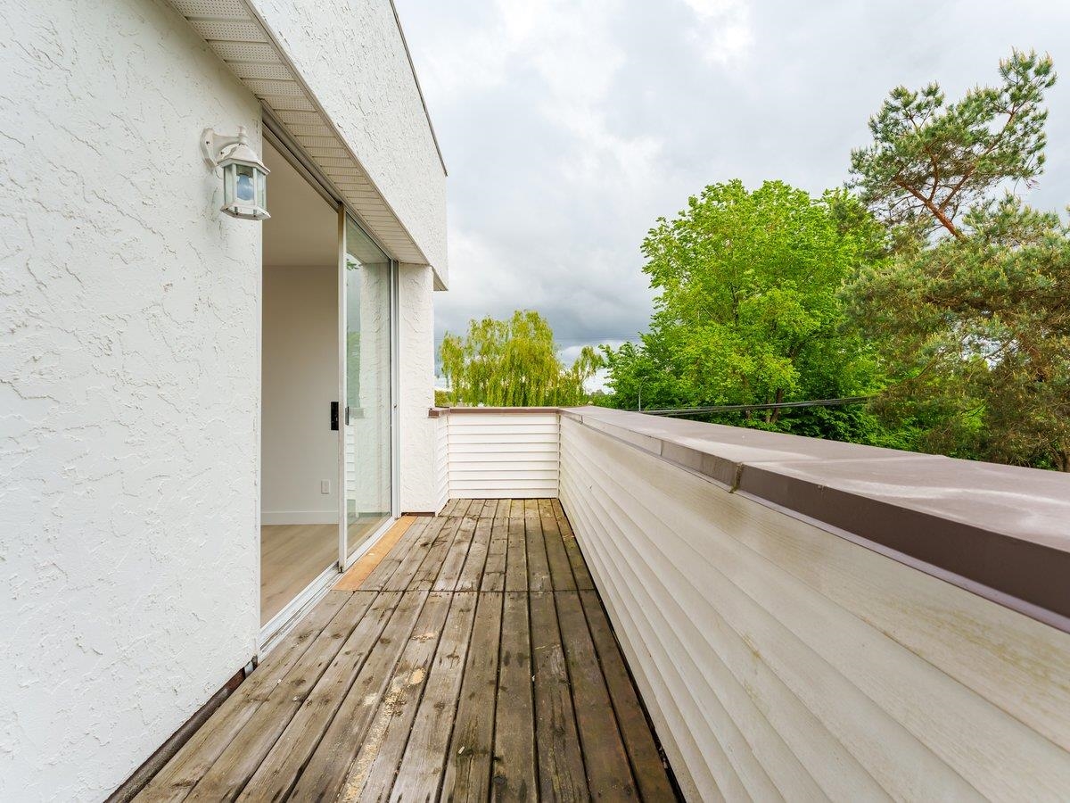 206 9151 NO. 5 ROAD Unit: 206