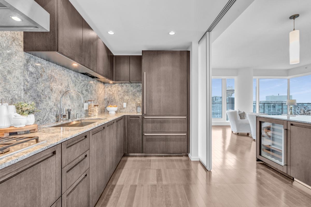 3503 1011 W CORDOVA STREET Unit: 3503