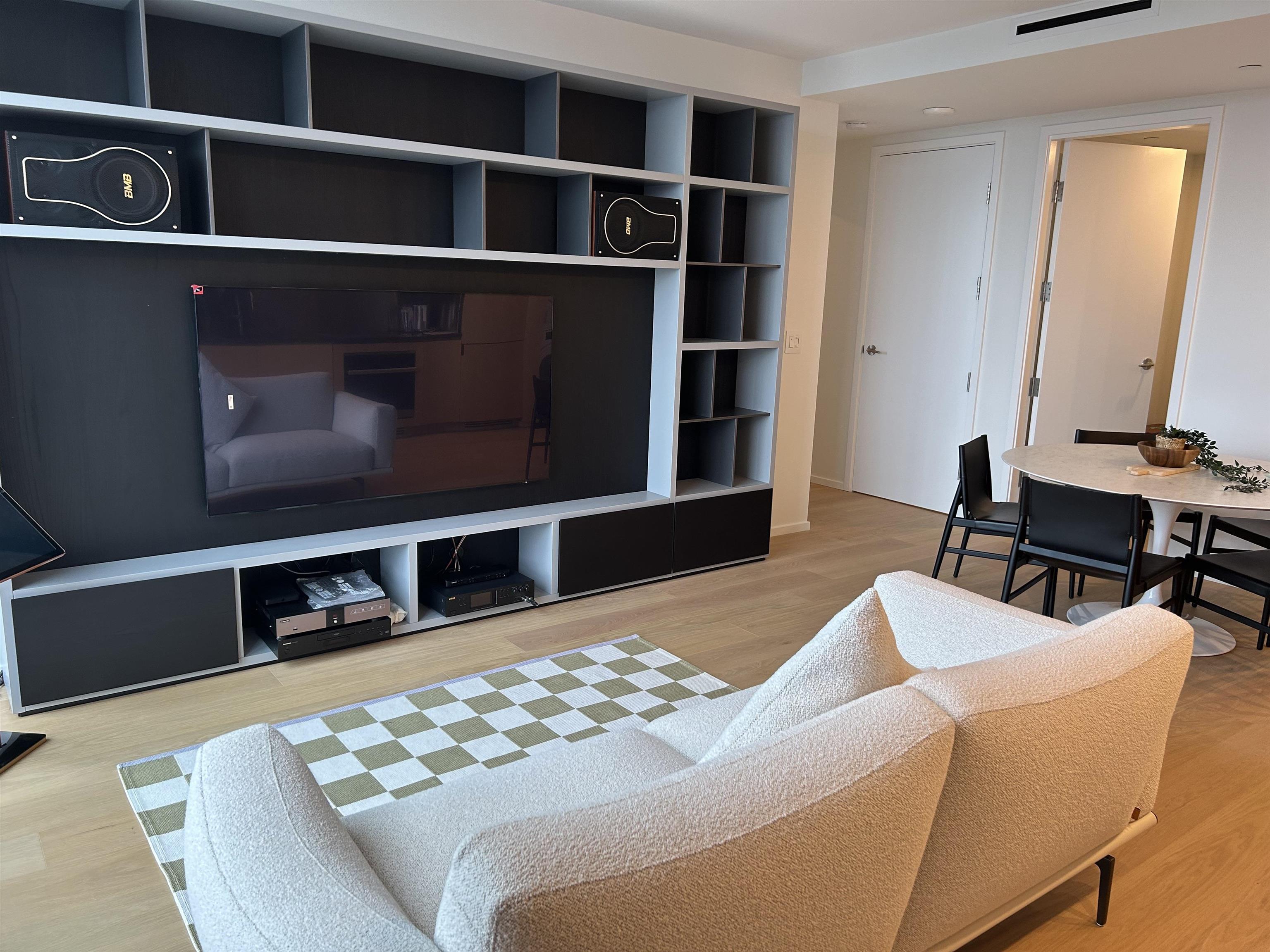 2205 1568 ALBERNI STREET Unit: 2205