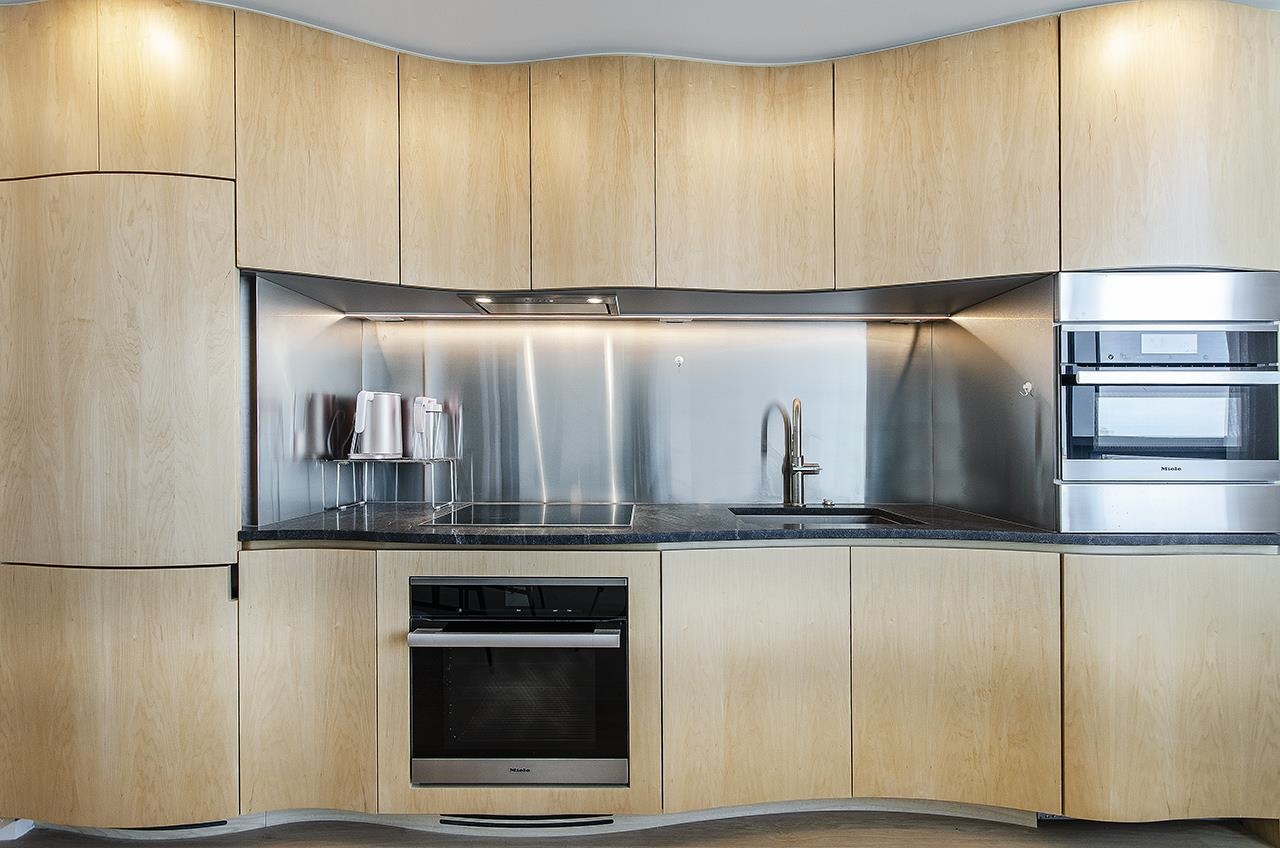 2205 1568 ALBERNI STREET Unit: 2205