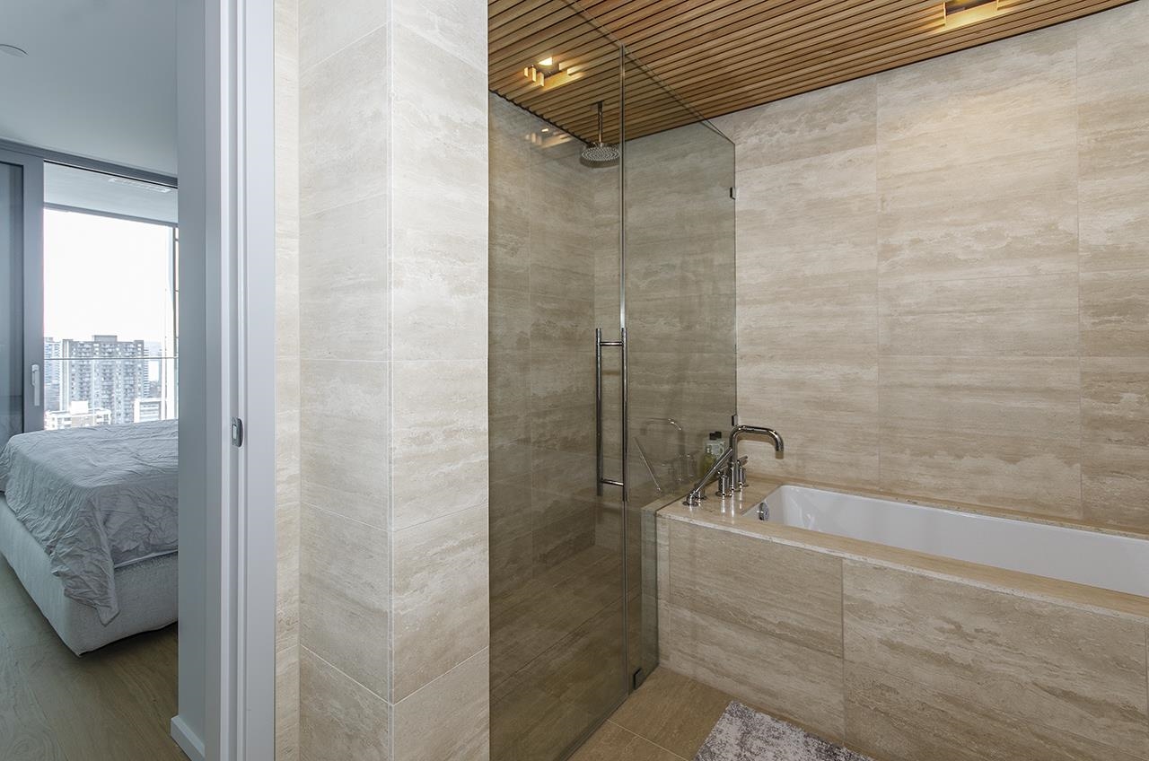 2205 1568 ALBERNI STREET Unit: 2205