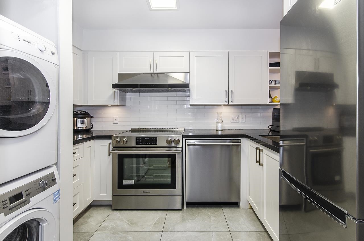 210 5788 VINE STREET Unit: 210