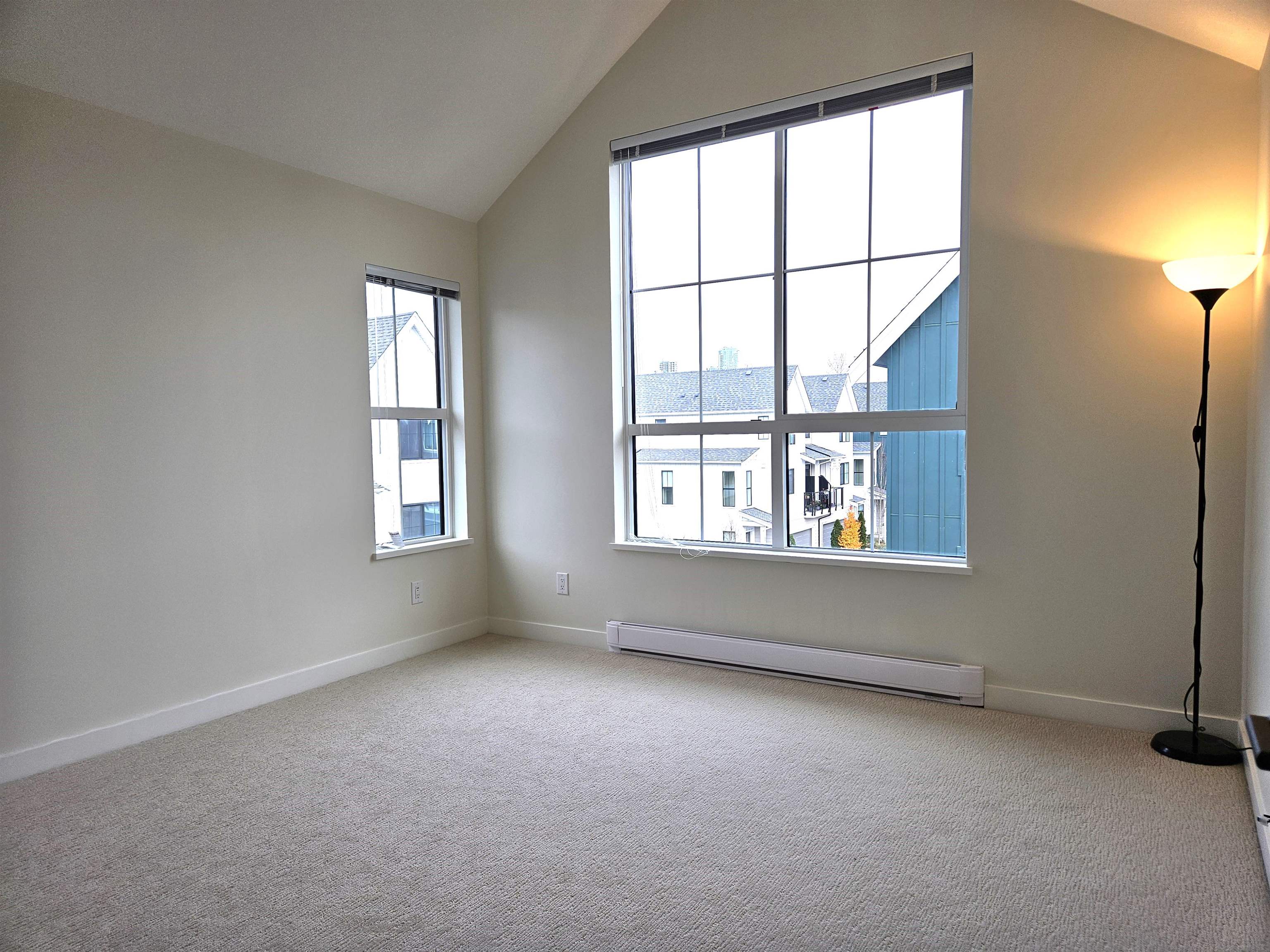 139 488 FURNESS STREET Unit: 139