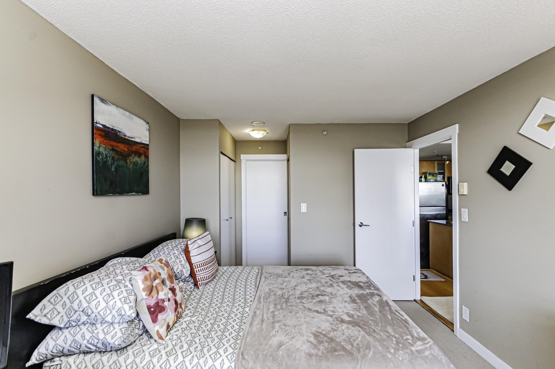 1005 7555 ALDERBRIDGE WAY Unit: 1005