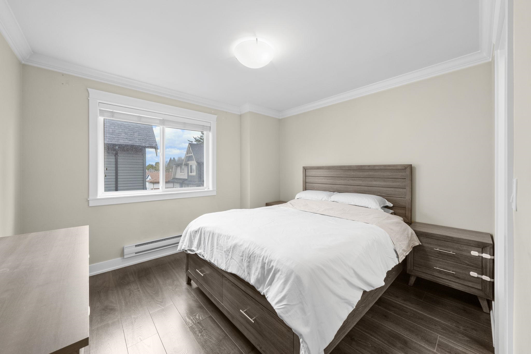 19 6033 WILLIAMS ROAD Unit: 19