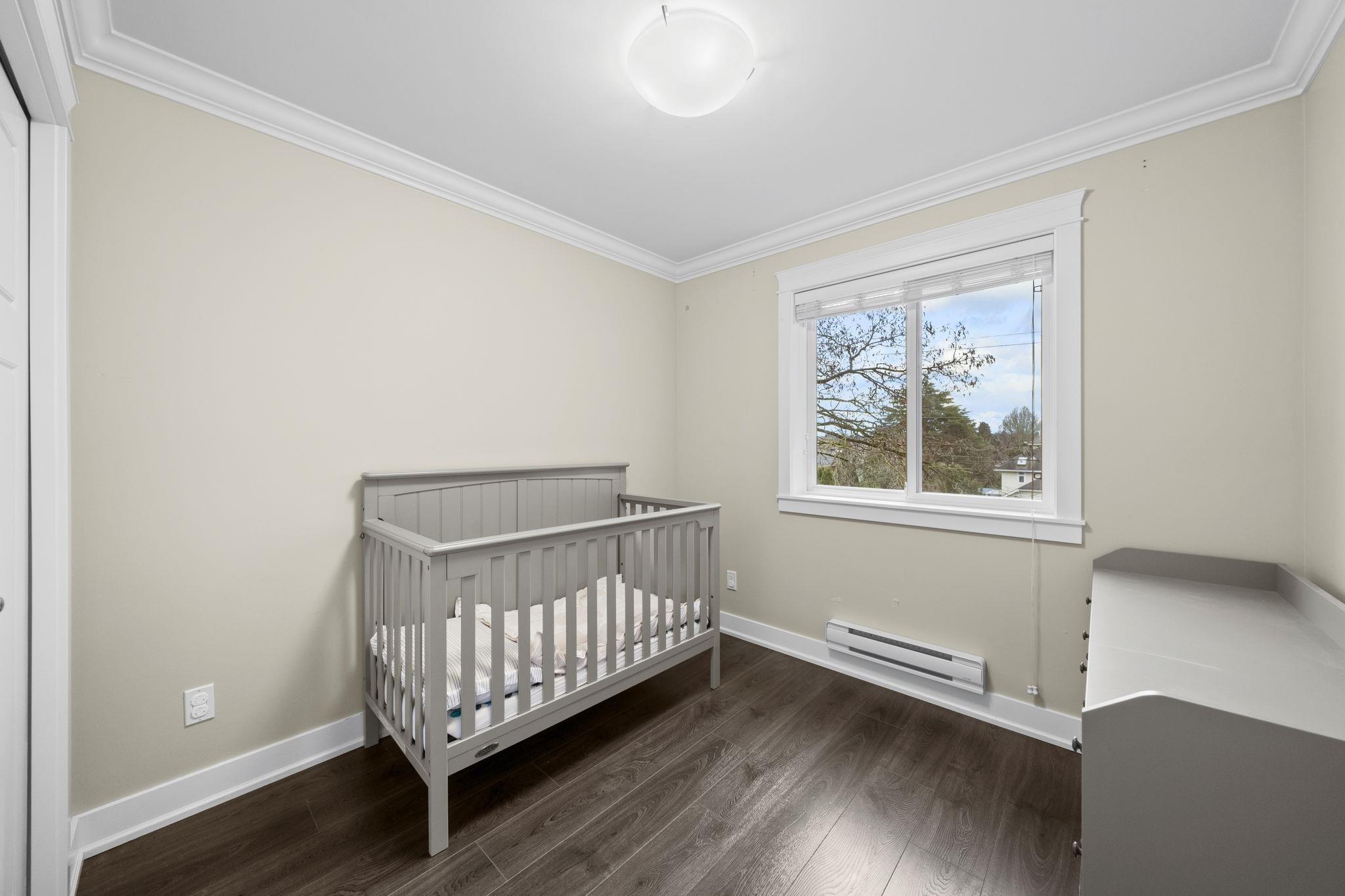 19 6033 WILLIAMS ROAD Unit: 19