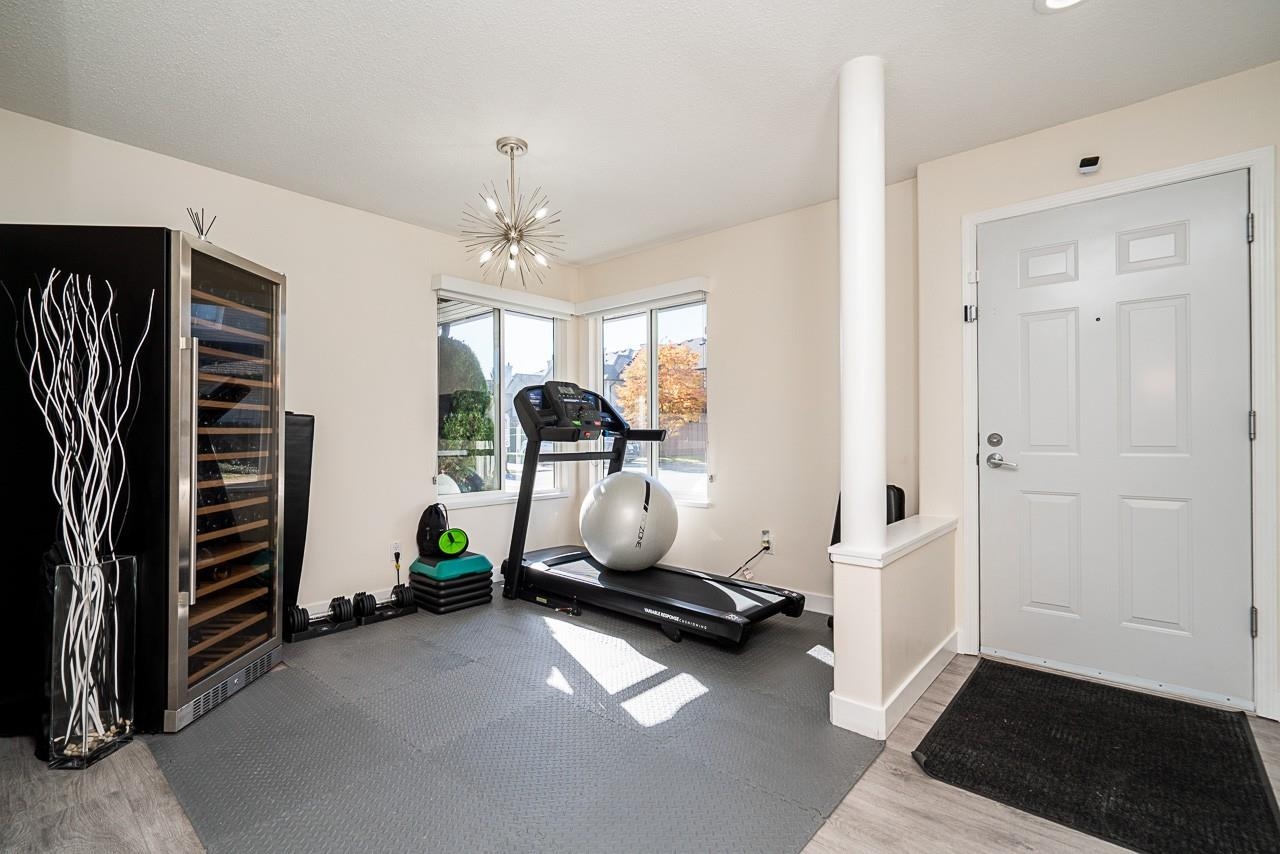 52 1370 RIVERWOOD GATE Unit: 52
