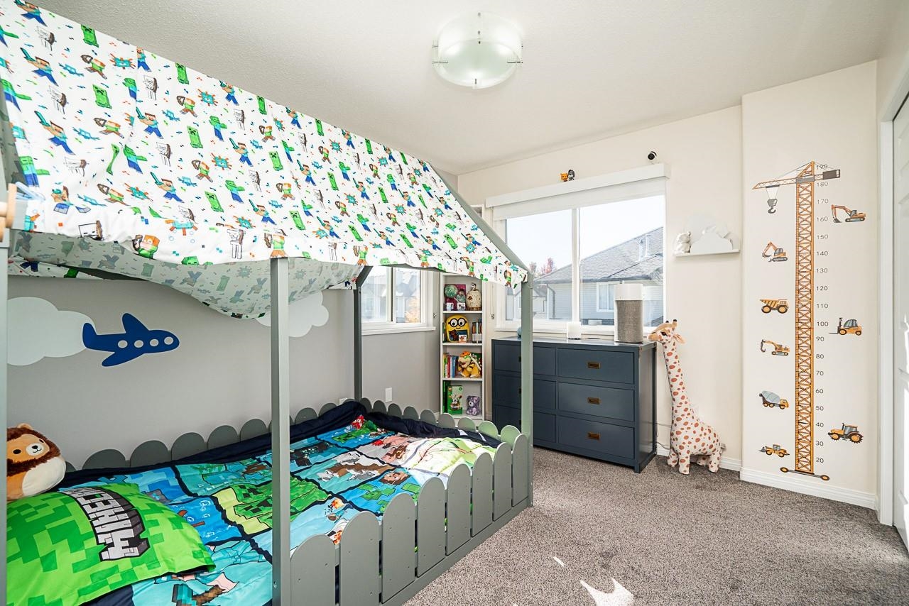 52 1370 RIVERWOOD GATE Unit: 52
