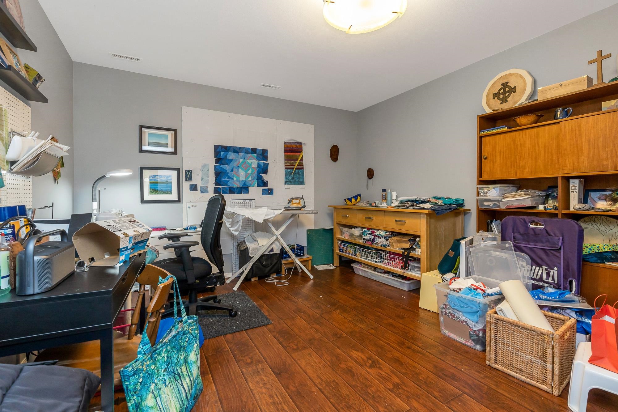 22 34250 HAZELWOOD AVENUE Unit: 22