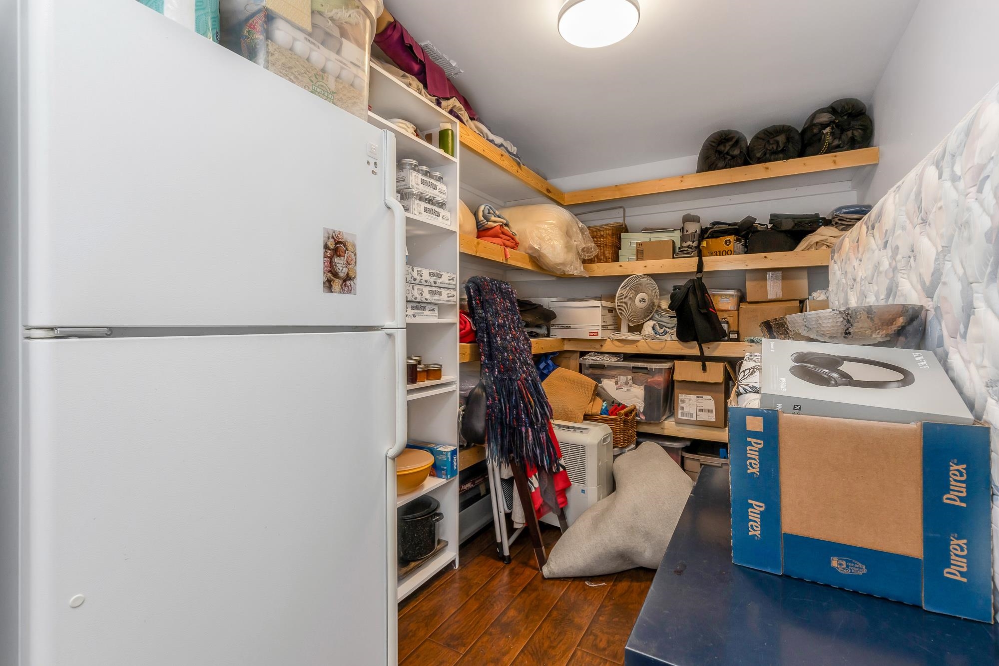 22 34250 HAZELWOOD AVENUE Unit: 22