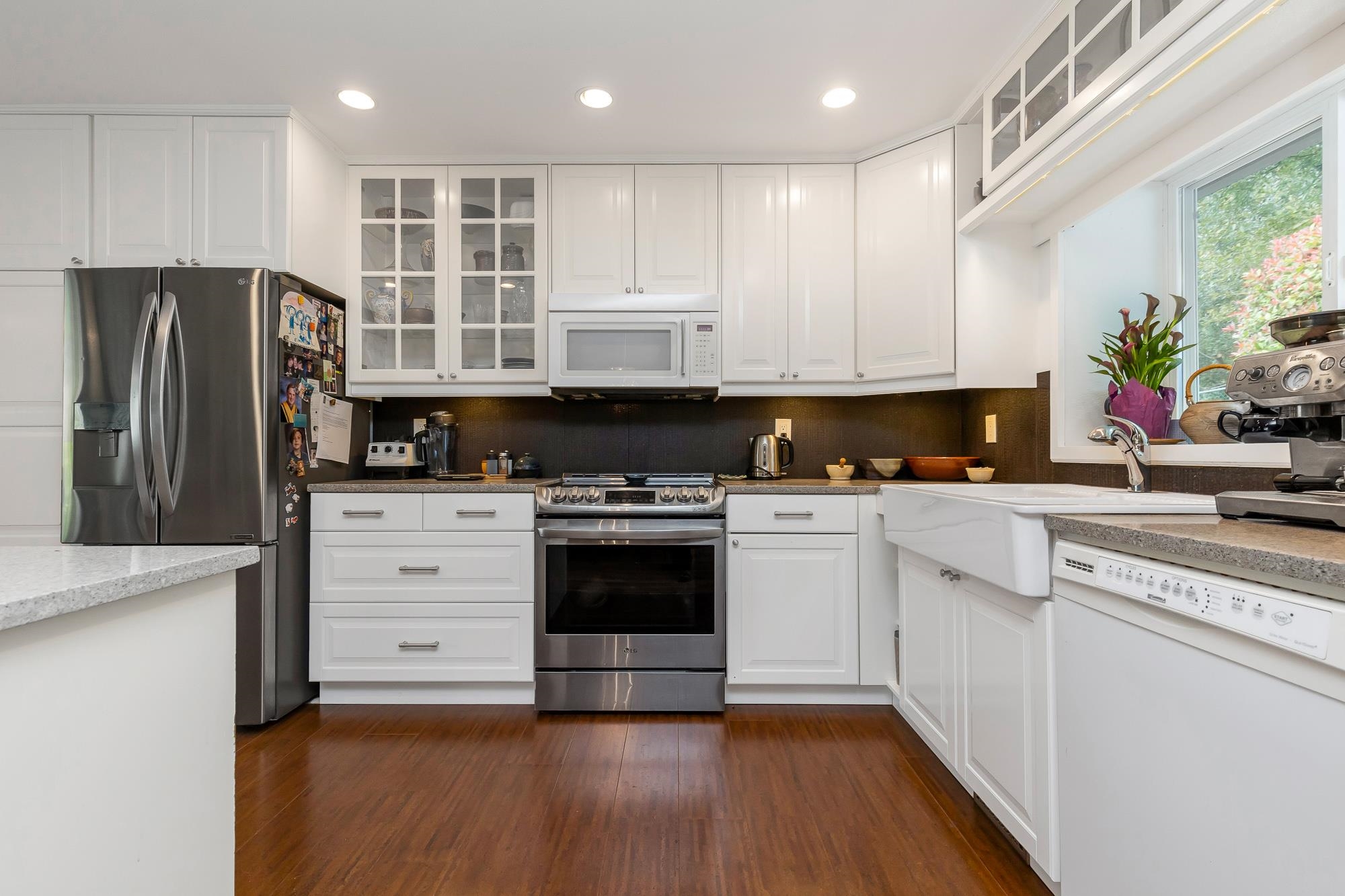 22 34250 HAZELWOOD AVENUE Unit: 22