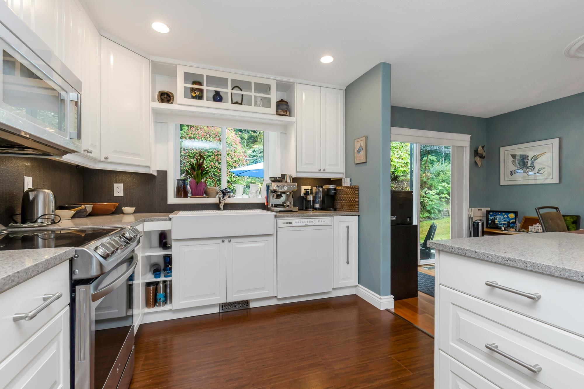 22 34250 HAZELWOOD AVENUE Unit: 22