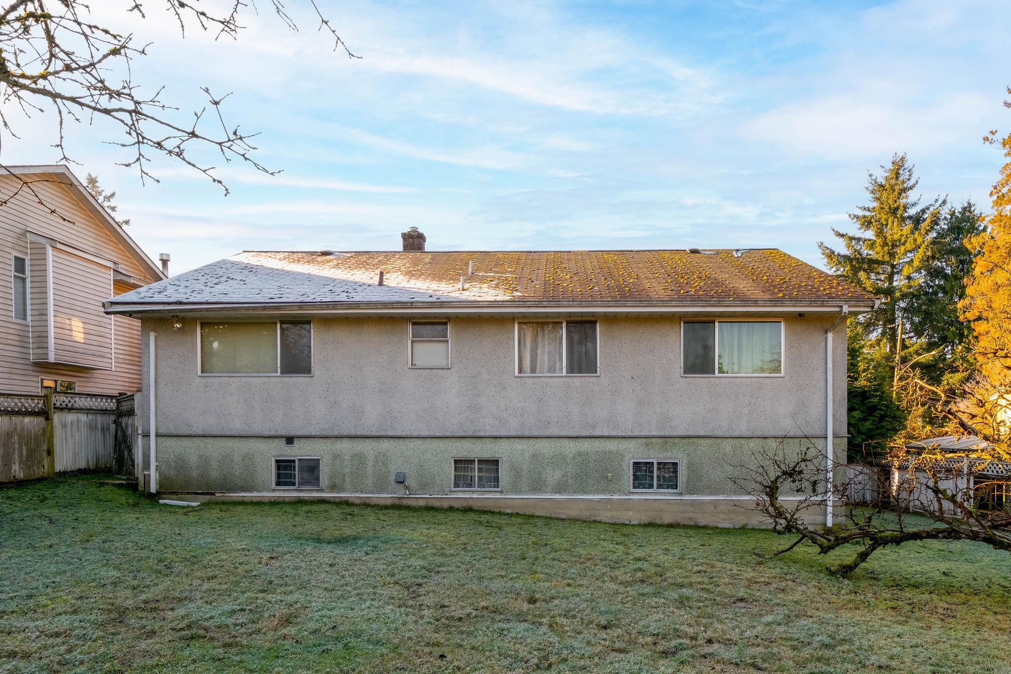 13817 BERG ROAD