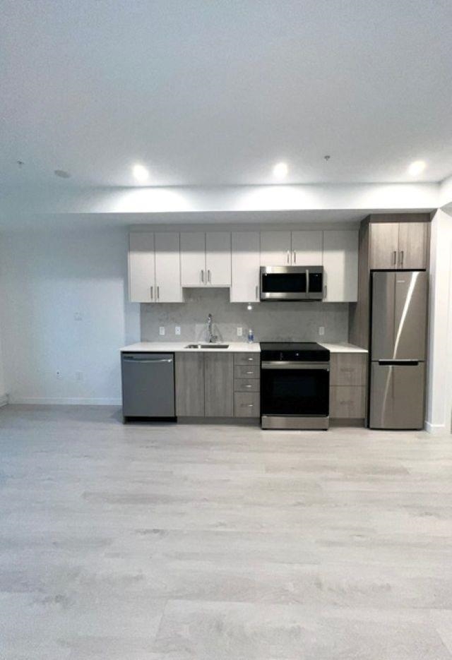 307 13858 108 AVENUE Unit: 307