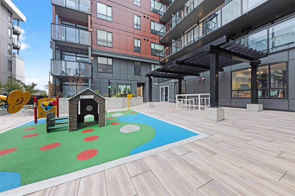 307 13858 108 AVENUE Unit: 307