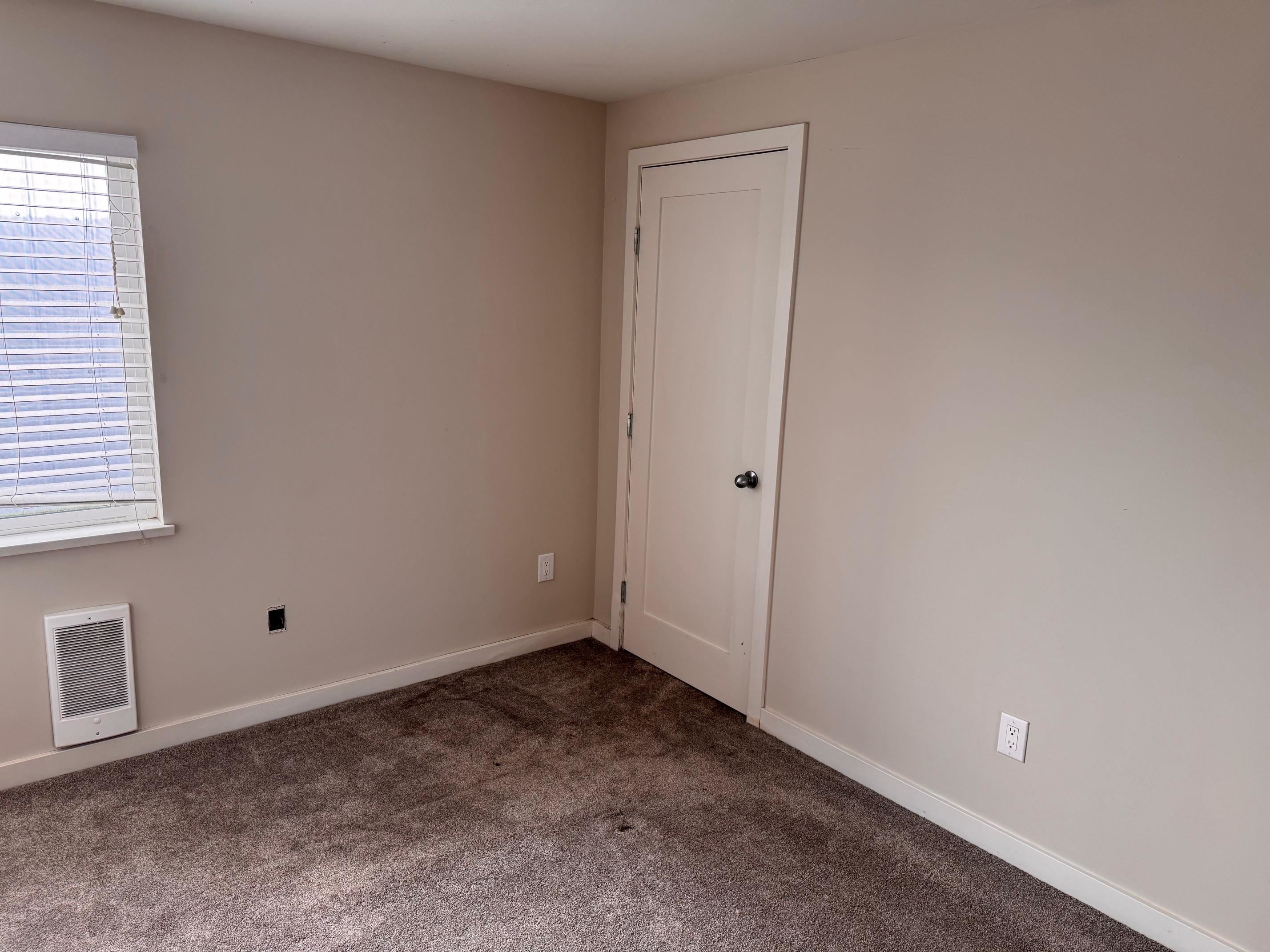 1 23226 DYKE ROAD Unit: 1