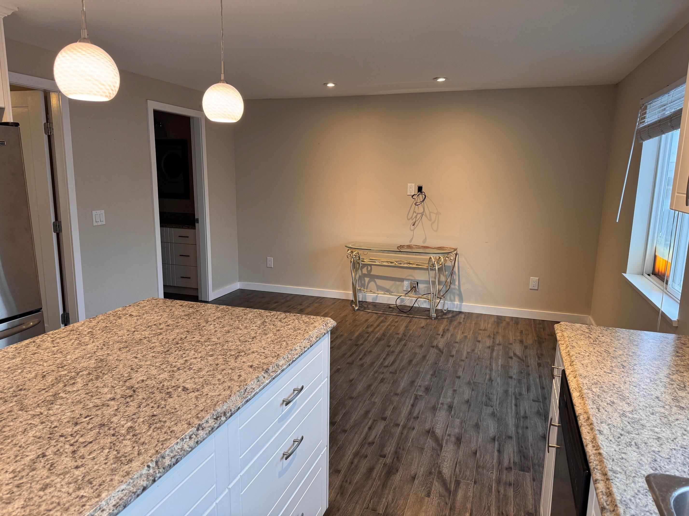 1 23226 DYKE ROAD Unit: 1