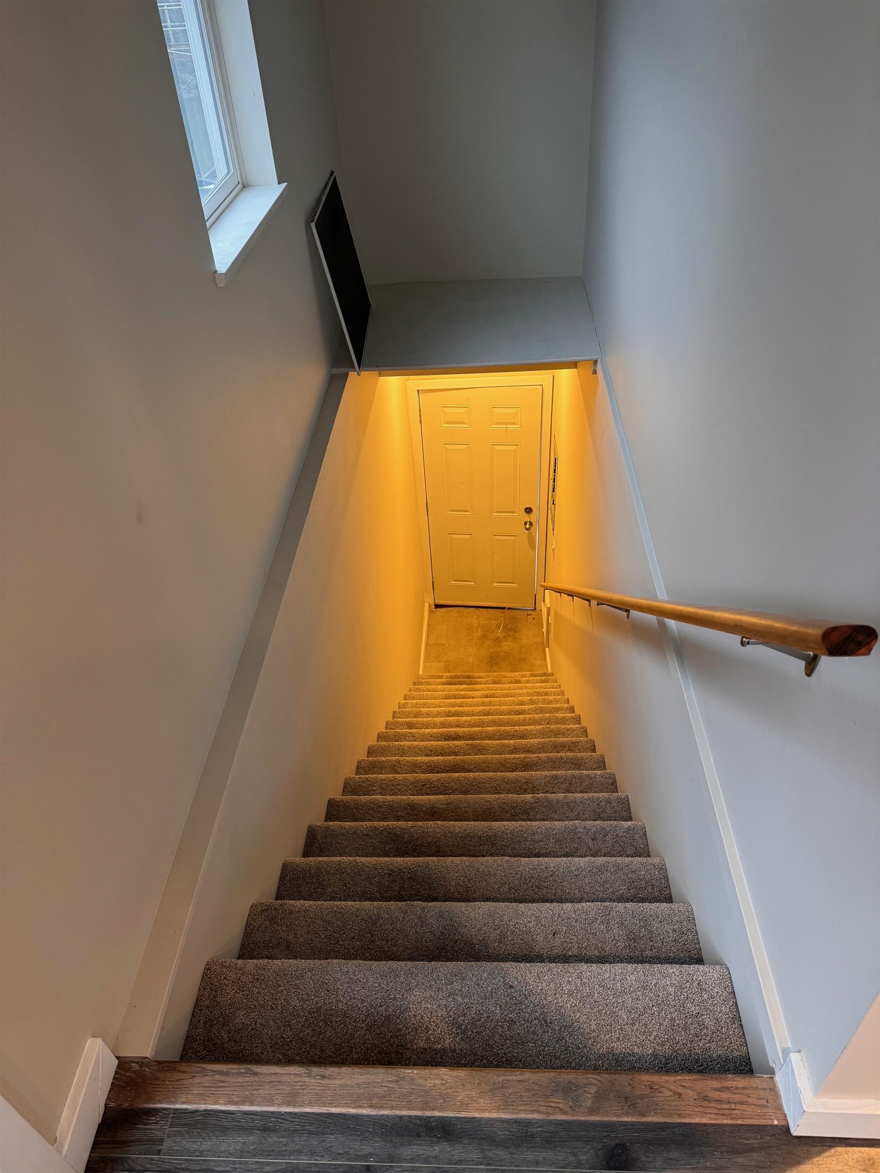 1 23226 DYKE ROAD Unit: 1