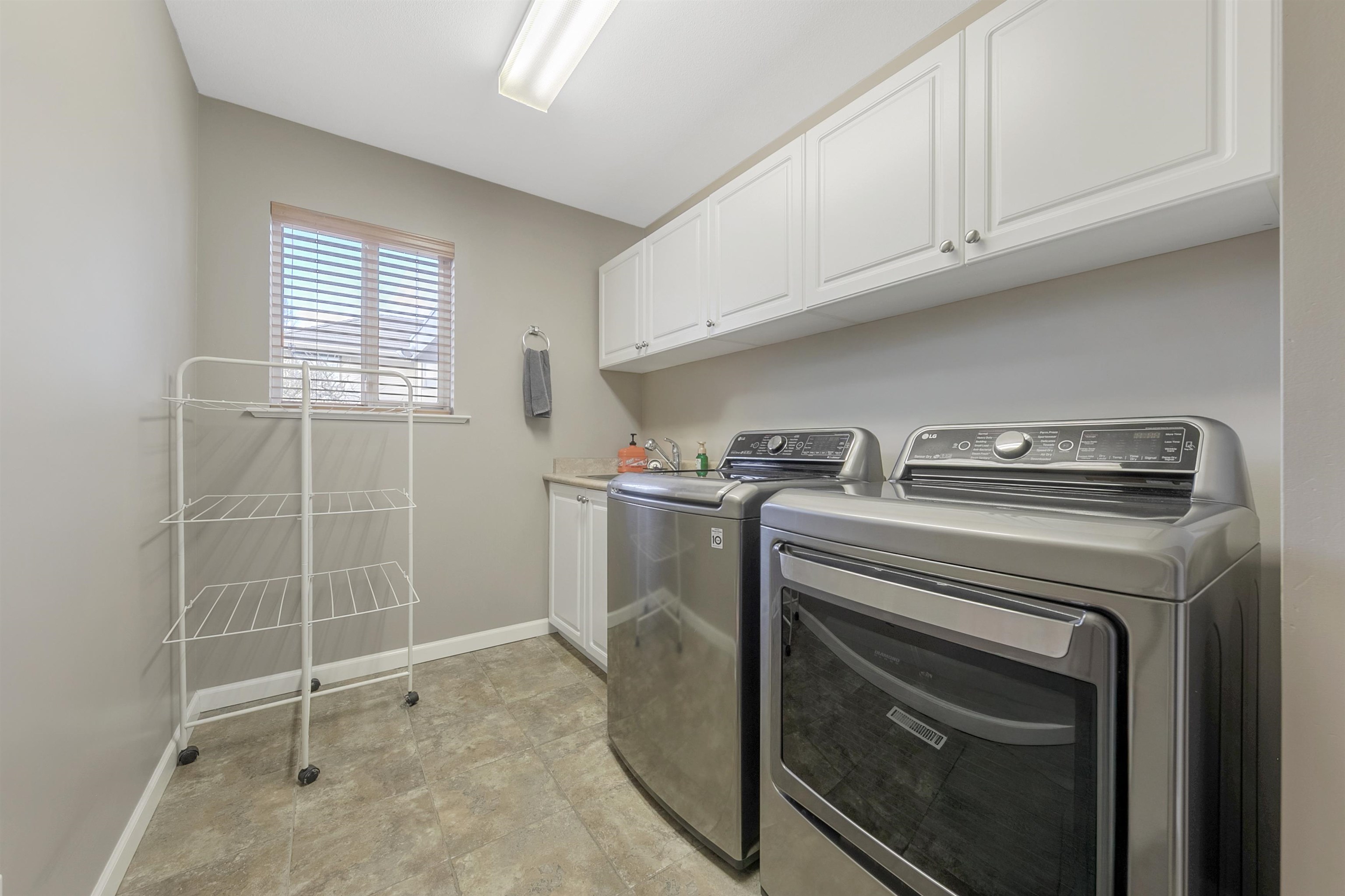 4411 BENZ CRESCENT