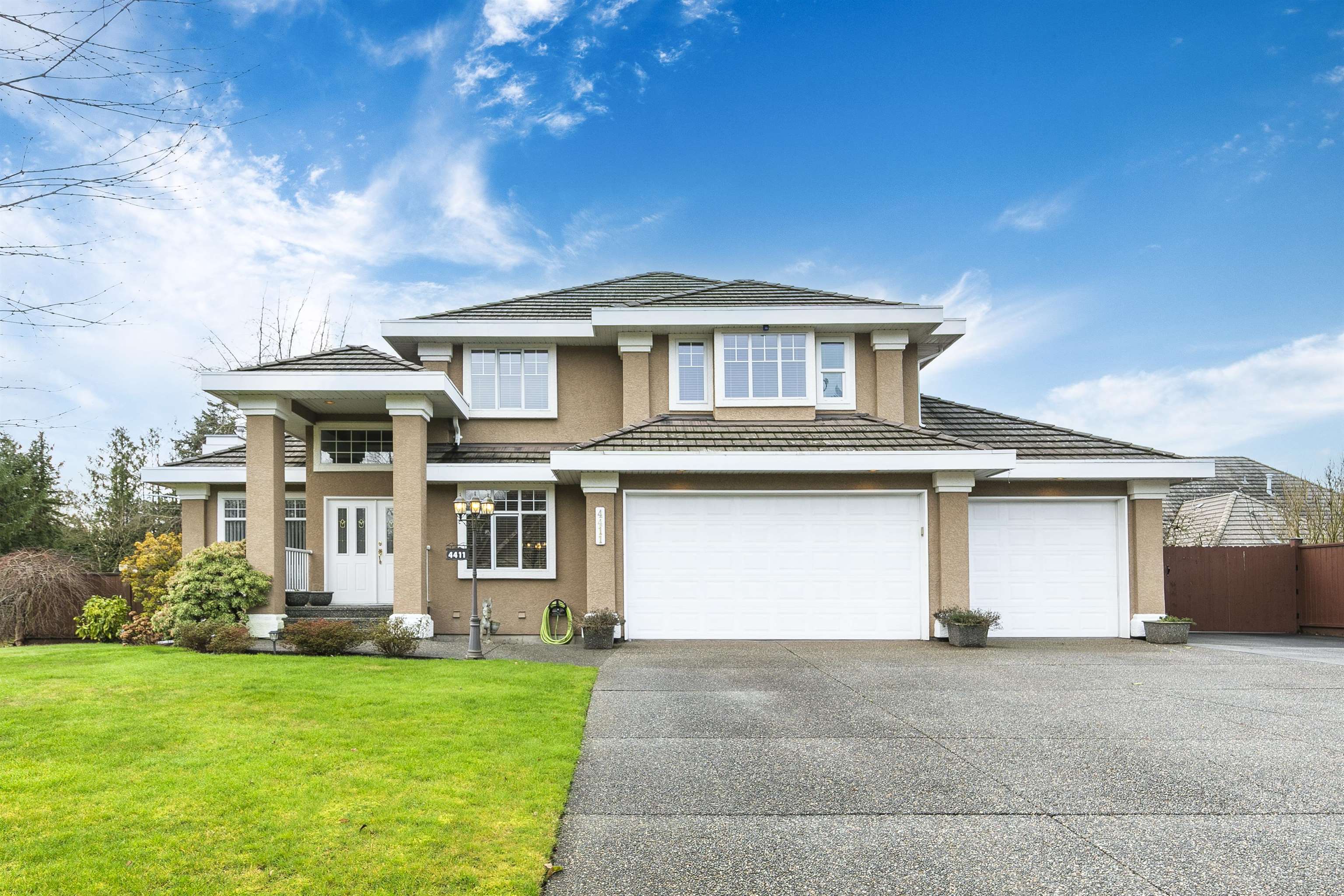 4411 BENZ CRESCENT