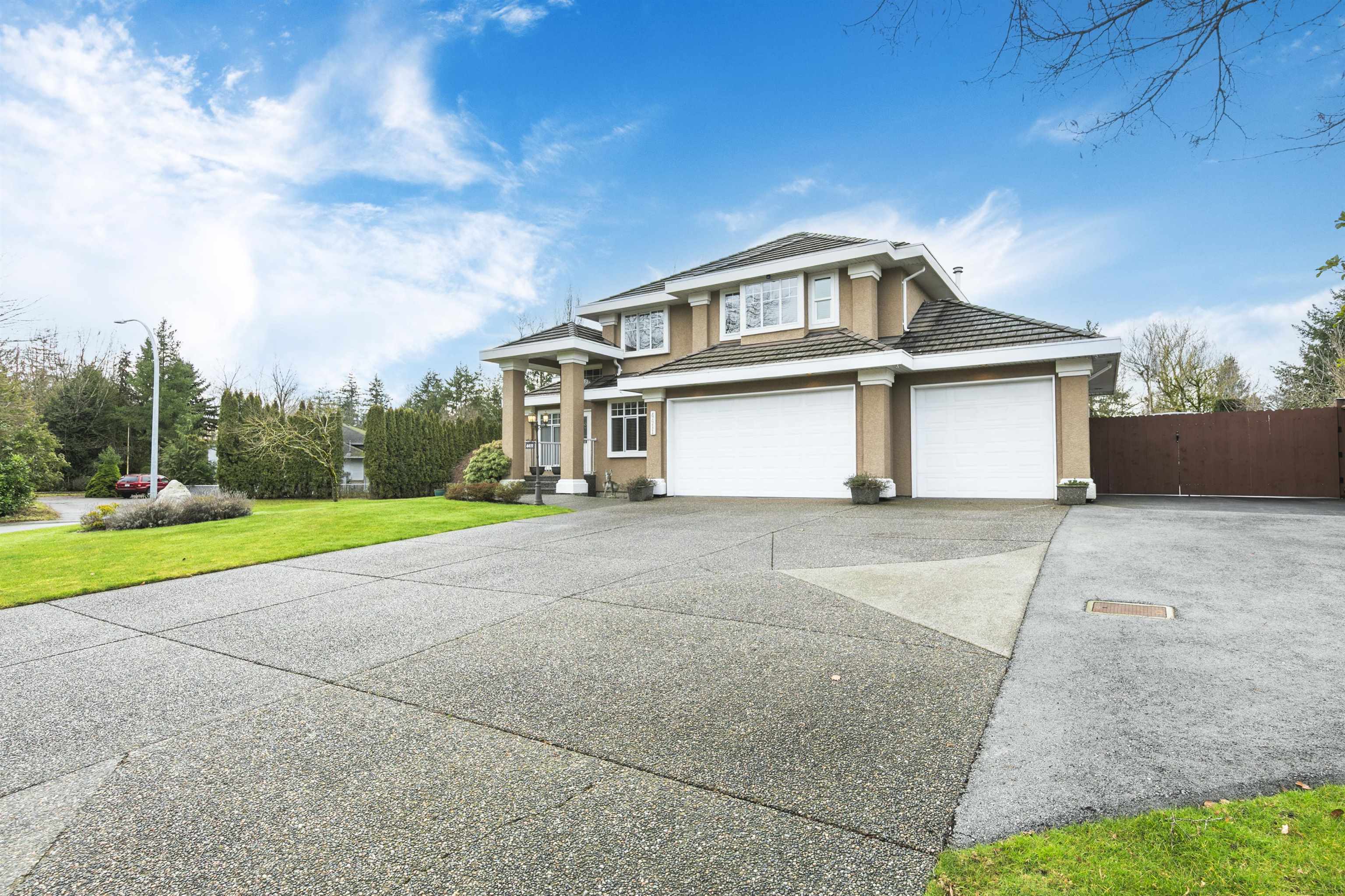 4411 BENZ CRESCENT