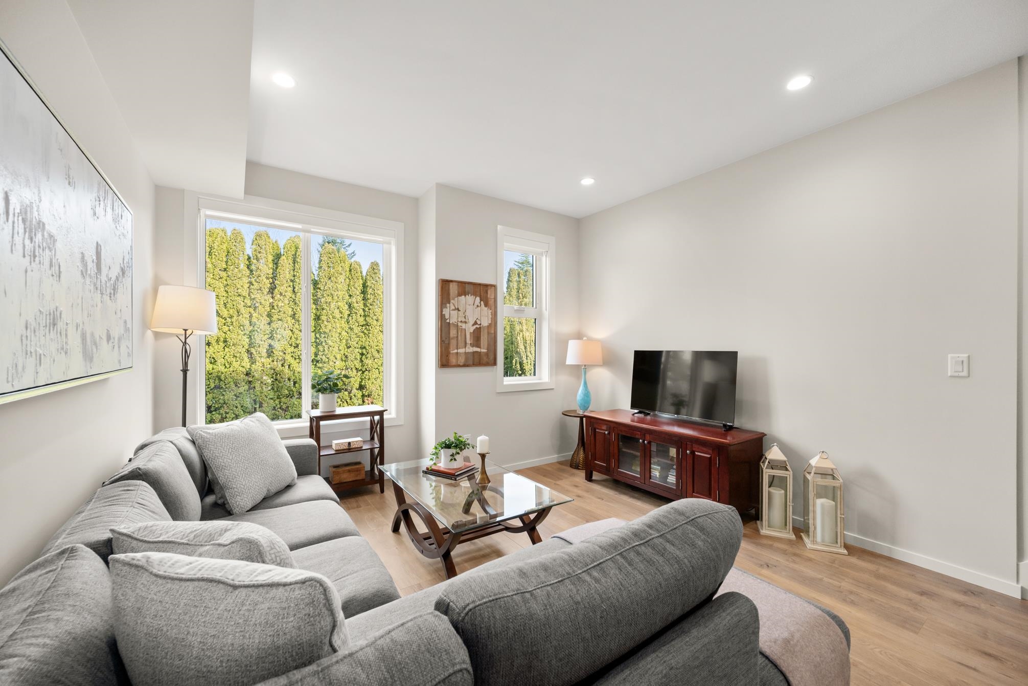 12 1871 165A STREET Unit: 12