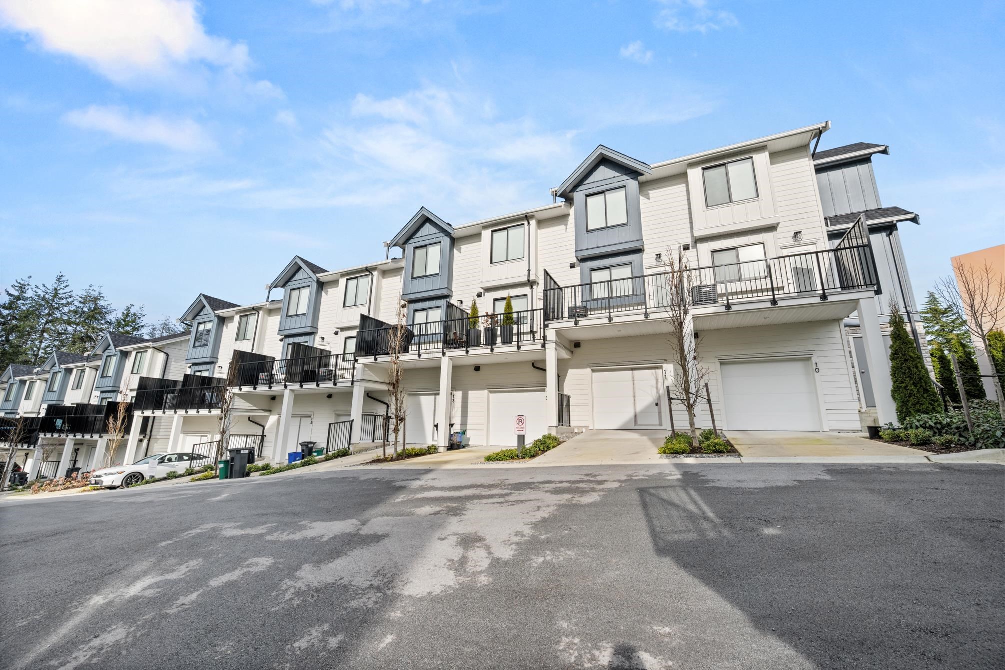 12 1871 165A STREET Unit: 12