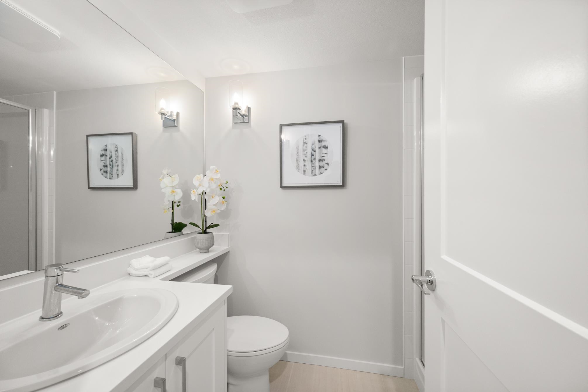 12 1871 165A STREET Unit: 12