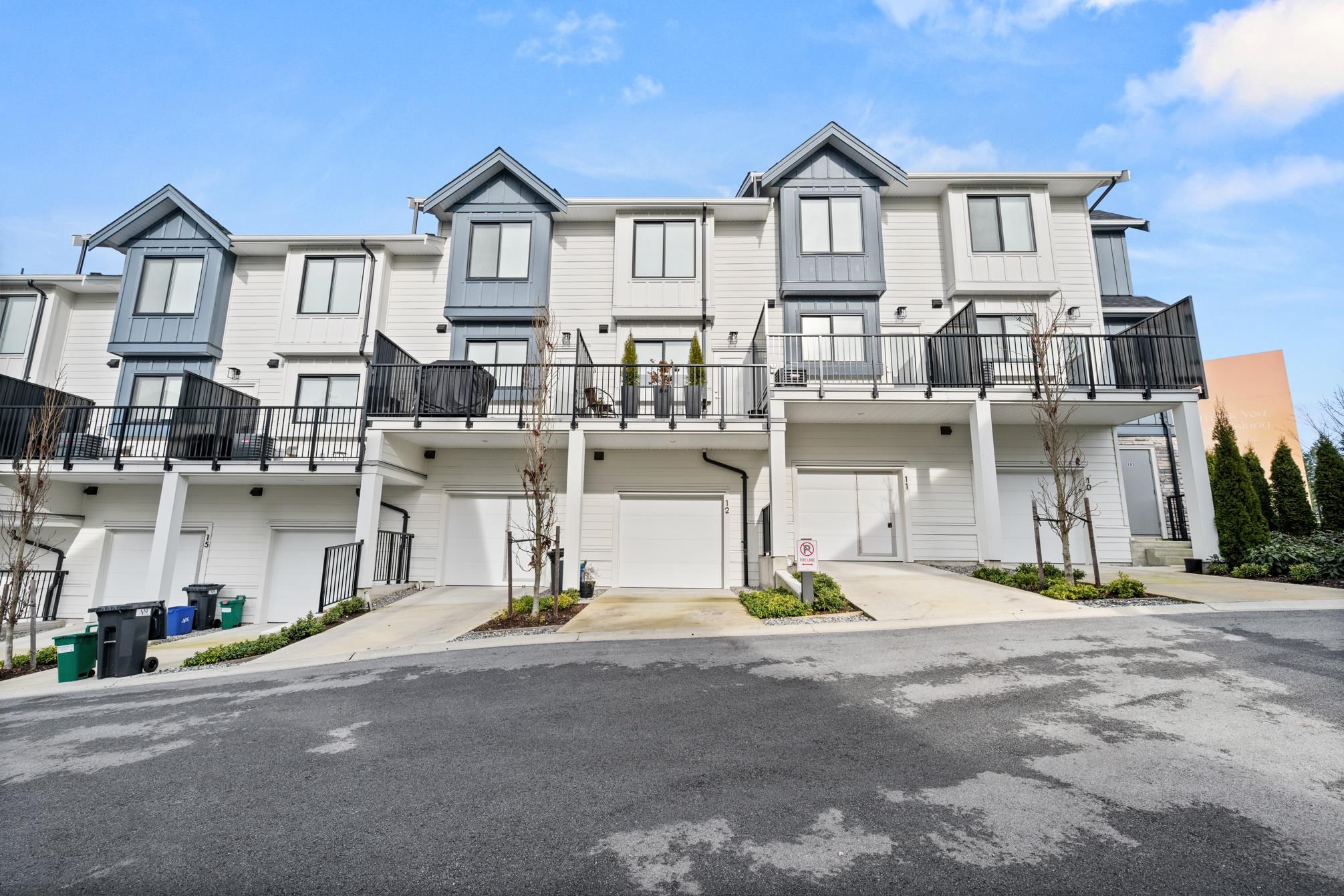 12 1871 165A STREET Unit: 12
