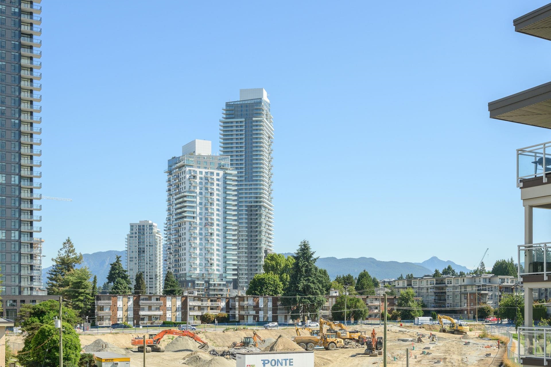 407 525 FOSTER AVENUE Unit: 407