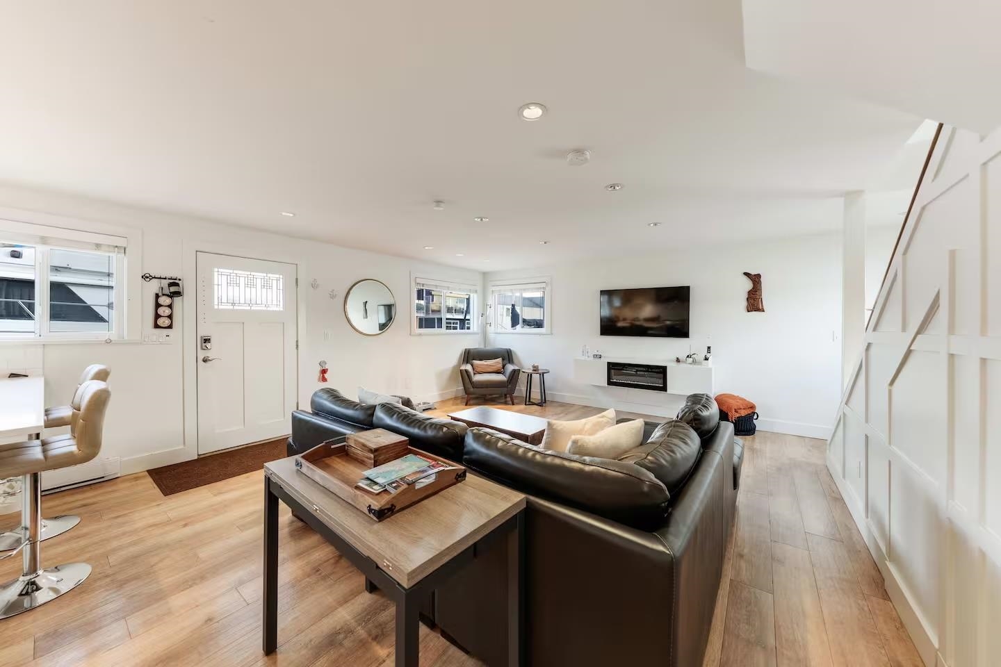 A015 415 ESPLANADE AVENUE Unit: A015