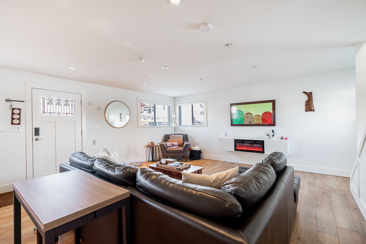 A015 415 ESPLANADE AVENUE Unit: A015