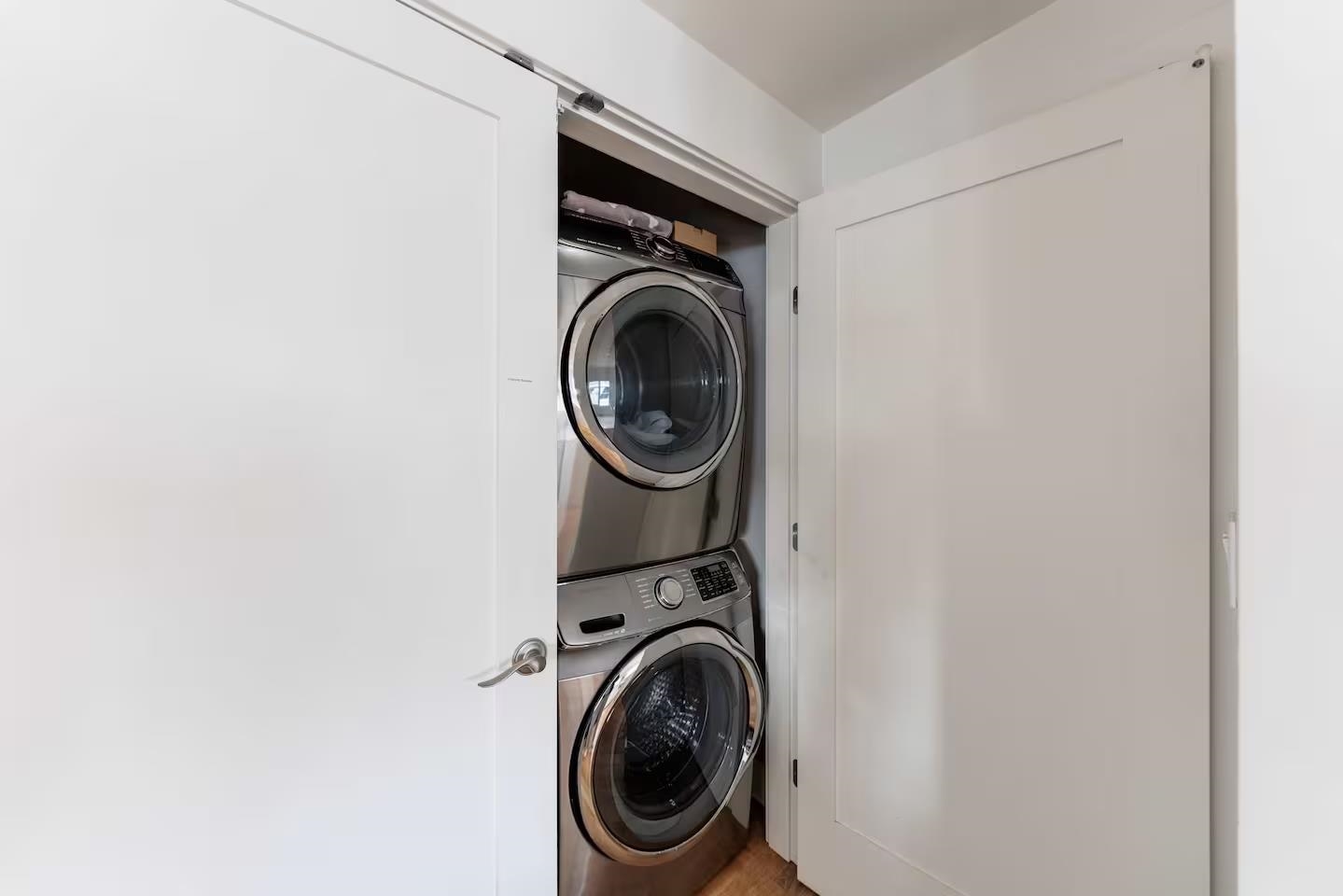 A015 415 ESPLANADE AVENUE Unit: A015