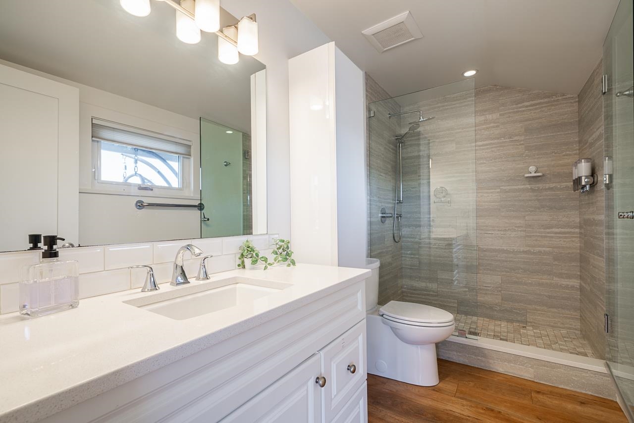 A015 415 ESPLANADE AVENUE Unit: A015