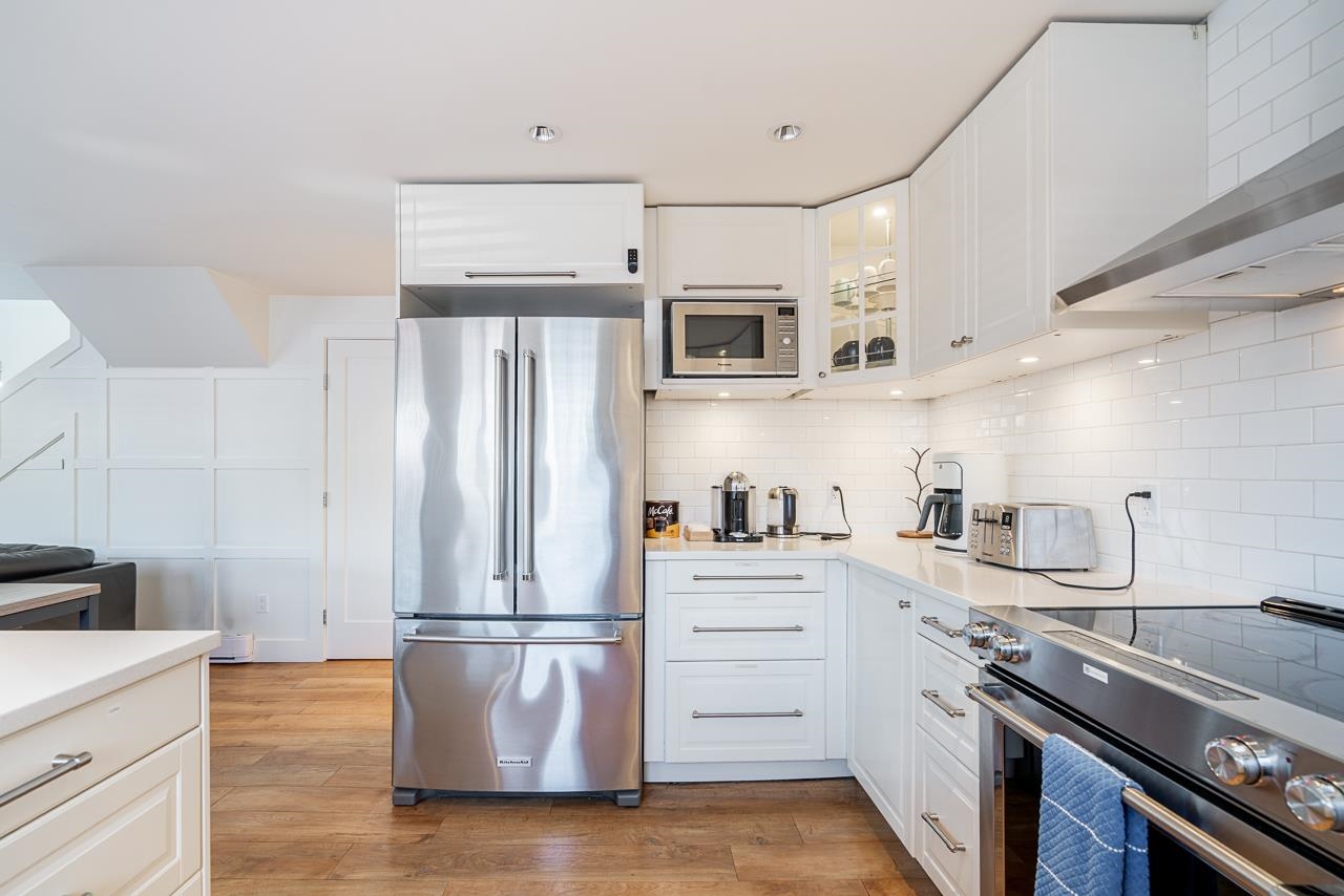 A015 415 ESPLANADE AVENUE Unit: A015